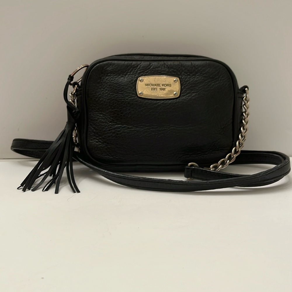 Michael Kors Crossbody Wallet/Mini Purse